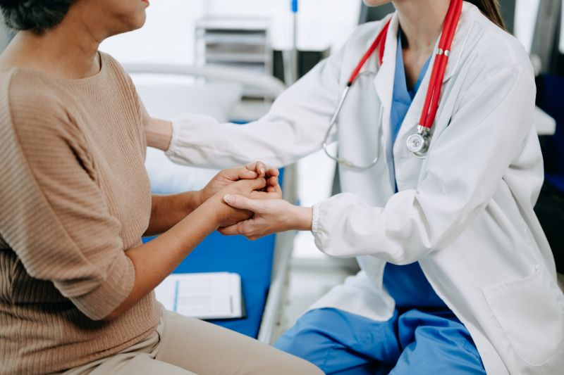 When do Medical Practitioners Have a Duty to Report incriminating information disclosed by patients?